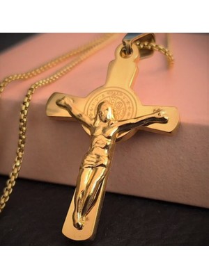 Voyageaccessory Altın Renk Paslanmaz Çelik Isa Haç Kolye / 60 cm Zincirli