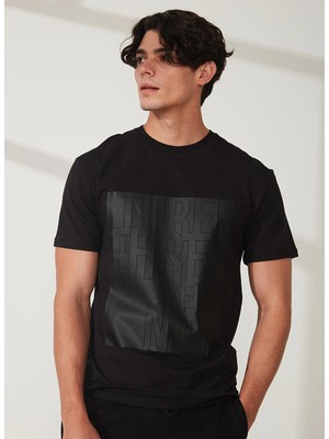 Bisiklet Yaka Baskılı Erkek T-Shirt