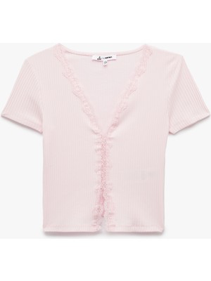 Koton Dantel Detaylı Kısa Kollu V Yaka Tişört