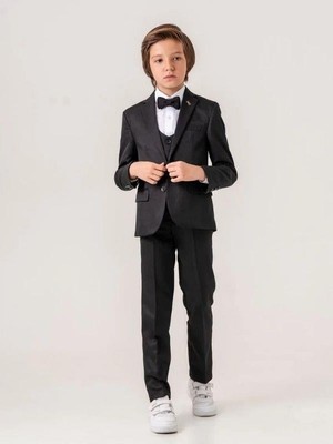 Carinos Erkek Çocuk Dokulu Kumaş Yakası Rozet Detaylı Klasik Takım Elbise