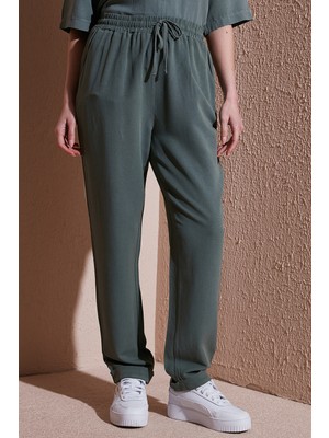 Fashion Friends Relaxed Fit Normal Bel Düz Paça Pantolon Bayan Pantolon 25Y0550K1