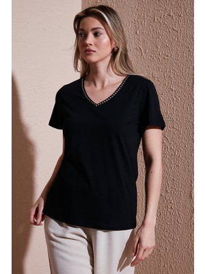 Fashion Friends  Pamuk Regular Fit V Yaka T Shirt Bayan T Shirt 25Y0478K1