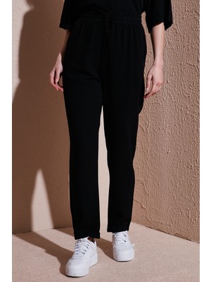 Fashion Friends Relaxed Fit Normal Bel Düz Paça Pantolon Bayan Pantolon 25Y0550K1