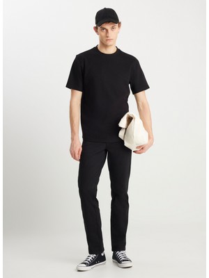 Wrangler Bisiklet Yaka Siyah Erkek T-Shirt W2510718001 Siyah T-Shirt