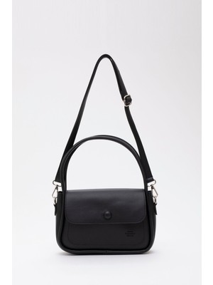 Siyah Shk97  Deri Ön Cep Detaylı 2 Bölmeli Ayarlanabilir Askılı El,Kol Ve Omuz Çantası U:17 E:2