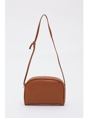 Teknotrust Taba Shk25 Mini Urban Çapraz Askılı Tek Bölmeli  Deri Kol Ve Omuz Çantası U:19 E:13 G:4 Cm