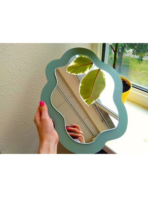 Asimetrik Kıvrımlı Masaüstü Makyaj Aynası - Tatlı Duvar Dekor Aynası - Renk Opsiyonu MEVCUT-45 x 36  cm