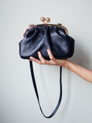 Deri Metal Klipsli Mini Çanta