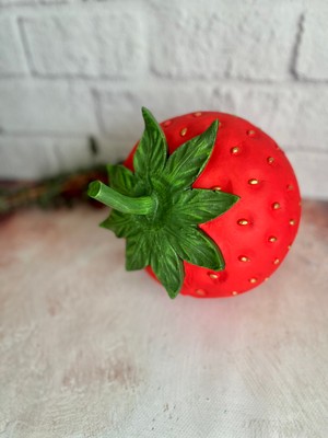 Çilek Biblo ,bahçe Dekorasyonu