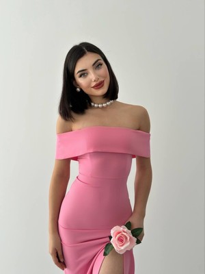 Janes Madonna Yaka Uzun Elbise