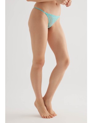 Kadın Dantelli Tanga Külot