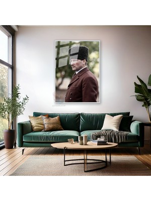 Renklendirilmiş Görsel Atatürk Metal Çerçeveli Cam Tablo Modeli Dikey Duvar Tablosu Ofis Ev Dekoru