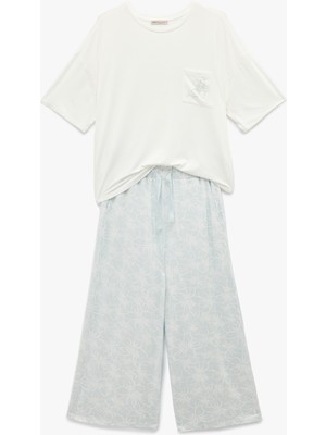 Koton Kısa Kollu Bisiklet Yaka Viskon Çiçekli Kapri Boy Pijama Takımı