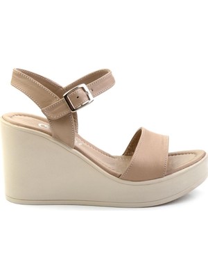 Bej Leather Kadın Sandalet K05040030403