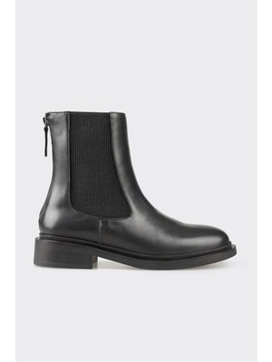 Siyah Deri Kadın Günlük Bot