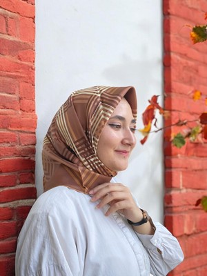 L'awilia Lawilia Kahverengi Camel Çizgili Geometrik Desen Tivil İpek Eşarp 29011 - 28