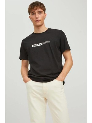 Jack&jones 12221946 Gogsu Yazılı 0 Yaka Kısa Kol Tshırt
