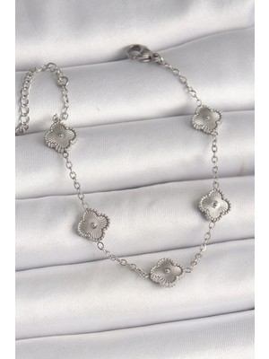 316L Çelik Gümüş Renk Işlemeli Yonca Model Kadın Bileklik