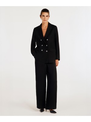 Kruvaze Kapama Kırlangıç Yaka Ceket