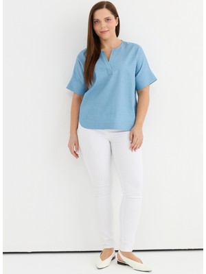 Selen V Yaka Taşlı Açık Mavi Kadın Bluz 25YSL8144