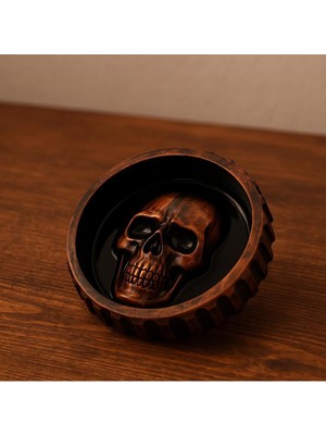 Kuru Kafa Küllük, Tabak, Kase