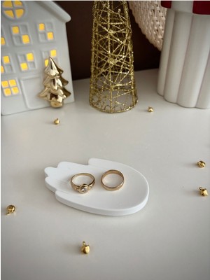 El Şeklinde Dekoratif Mini Takı Tutucu (Verniklidir)