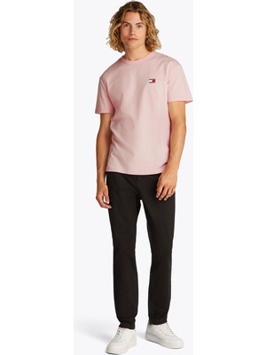 Tommy Jeans Bisiklet Yaka Pembe Erkek T-Shirt DM0DM20322TH3 Tjm Reg Badge Tee Ext