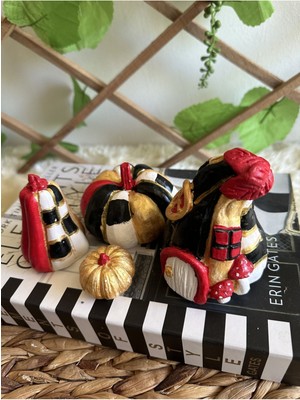 4’lü Yılbaşı Konsept Kabak Biblo Dekorasyon