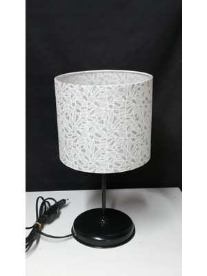 Beyaz Simli Başlıklı Abajur