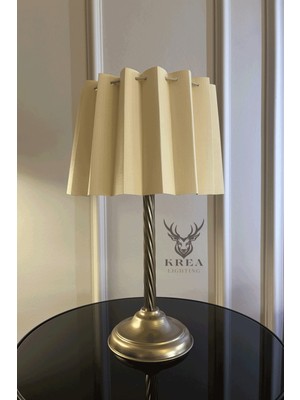 Akordiyon Şapkalı Eskiitme Metal Gövdeli Abajur