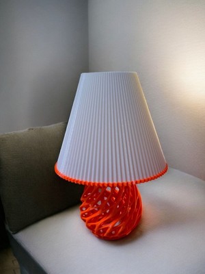 Twıster Model Özel Tasarım Abajur ve Masa Lambası