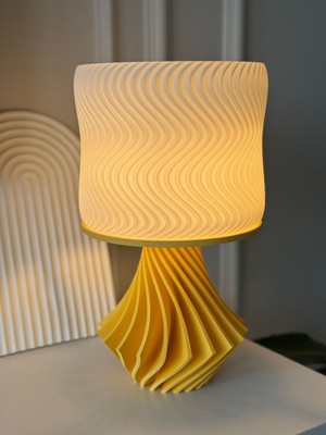 3D Dekoratif Modern Tasarımlı Şık ve Estetik Sahra Yıldızı Geomedrik Masa Lambası Abajur Aydınlatma