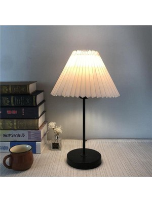 Hepa Model Modern Tasarım Metal Gövde Krem Kumaş Şapka Masa Lambası Abajur