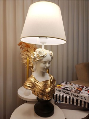 Dekoratif Gold Yaldızlı Beyaz Ophelia Heykel Beyaz Şapkalı Abajur Biblo