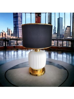 Siyah Şapkalı Abajur / Opal Camlı / Metal Ayaklı