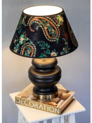 Yeşil Otantik Siyah Tasarım Abajur