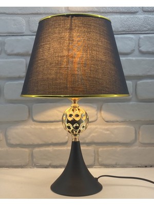 Siyah Özel Dizayn Konik Ayak Gold Dövmeli Toplu Siyah Gold Şeritli Kumaş Şapkalı Abajur Modelleri