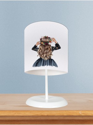 Bebek ve Çocuk Odası Uzun Saçlı Prenses Kız Desenli Abajur