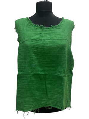 Müslin Pis Dikiş Arkası Düğme Detaylı Bluz