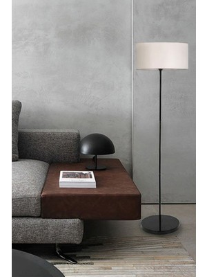 Kumaş Lambader Krem Şapka Siyah Metal Ayak 7714