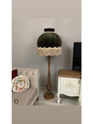 Ayak Ahşap Rengi Şapka Yeşil Renk