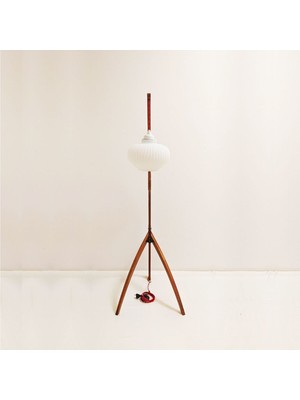 El Yapımı Ahşap Lambader Beyaz Cam Başlıklı Büyük Olta Model-02