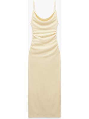 Koton Arkadan Yırtmaç Detaylı Drapeli Dokulu Ince Askılı Midi Boy Elbise