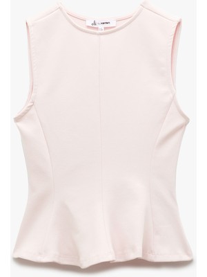 Koton Pamuklu Slim Fit Bisiklet Yakab Volanlı Kolsuz Bluz