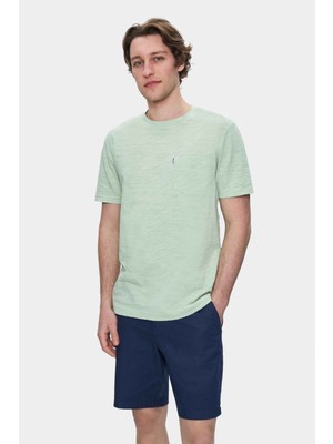 Ucla CALEB Duman Yeşili Bisiklet Yaka Cepli %100 Pamuk Standard Fit Erkek Tshirt