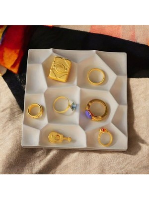 Geometrik Takı Düzenleyici, Takı Çekim Standı