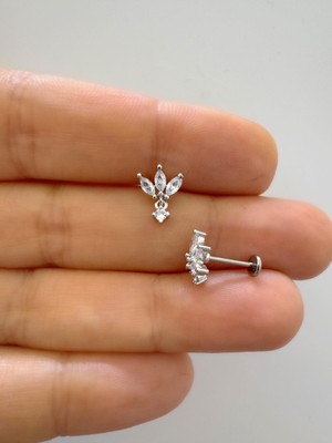 Zirkontaşlı Arkası Düz Önden Takmalı 1 Adet Tragus Helix Lobe Uyumlu Piercing