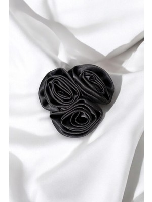 Iğneli Üçlü Saten Gül Broş