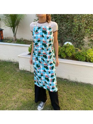 Mediterian Çok Renkli Çilek Desenli Pamuk Mutfak Önlüğü 95x110cm