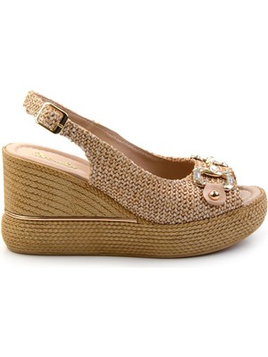 Bambi Bej  Kadın Sandalet K05688015228